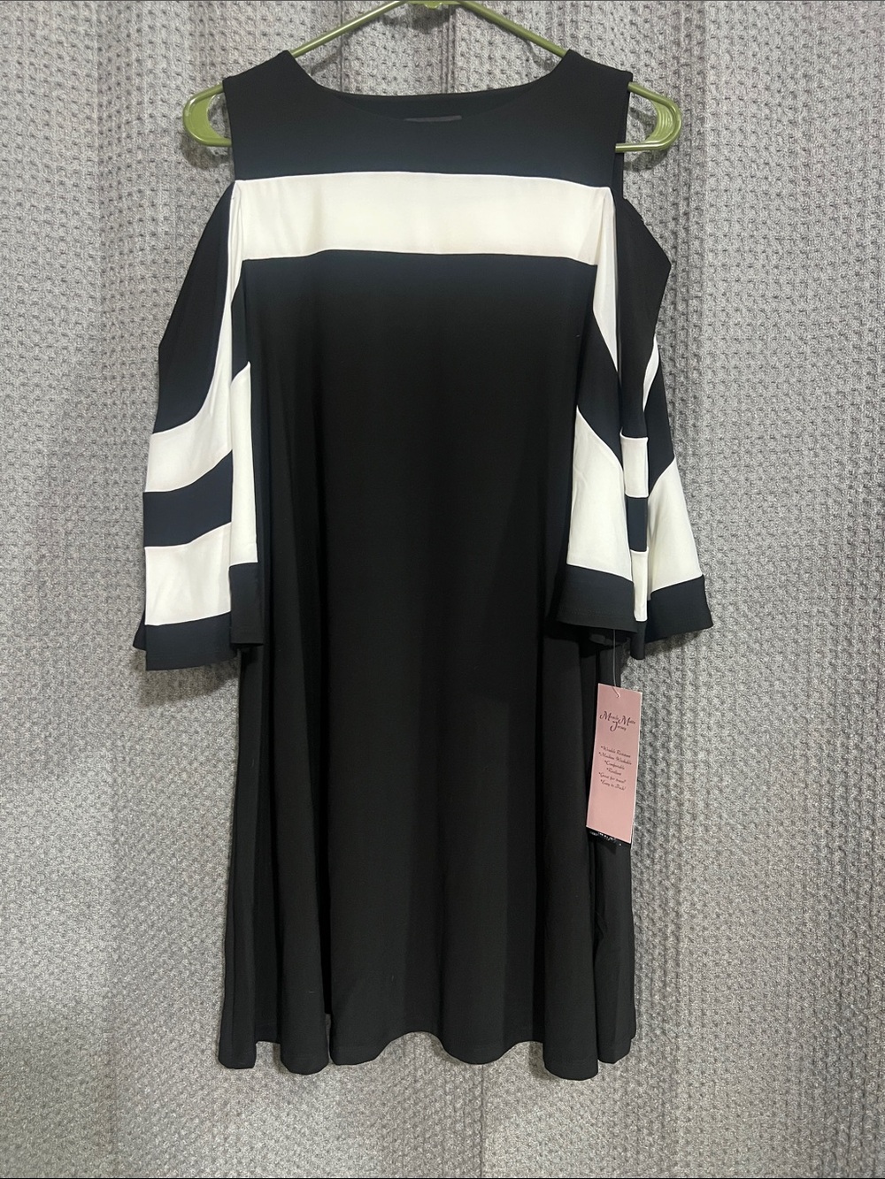 Black and White Cold-Shoulder Midi Dress